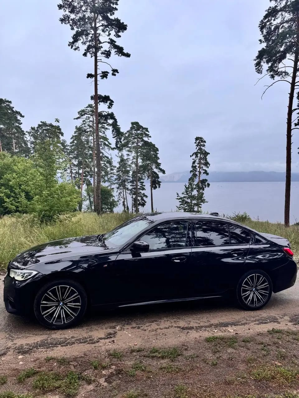BMW 3 Series 2021 года, вид сбоку