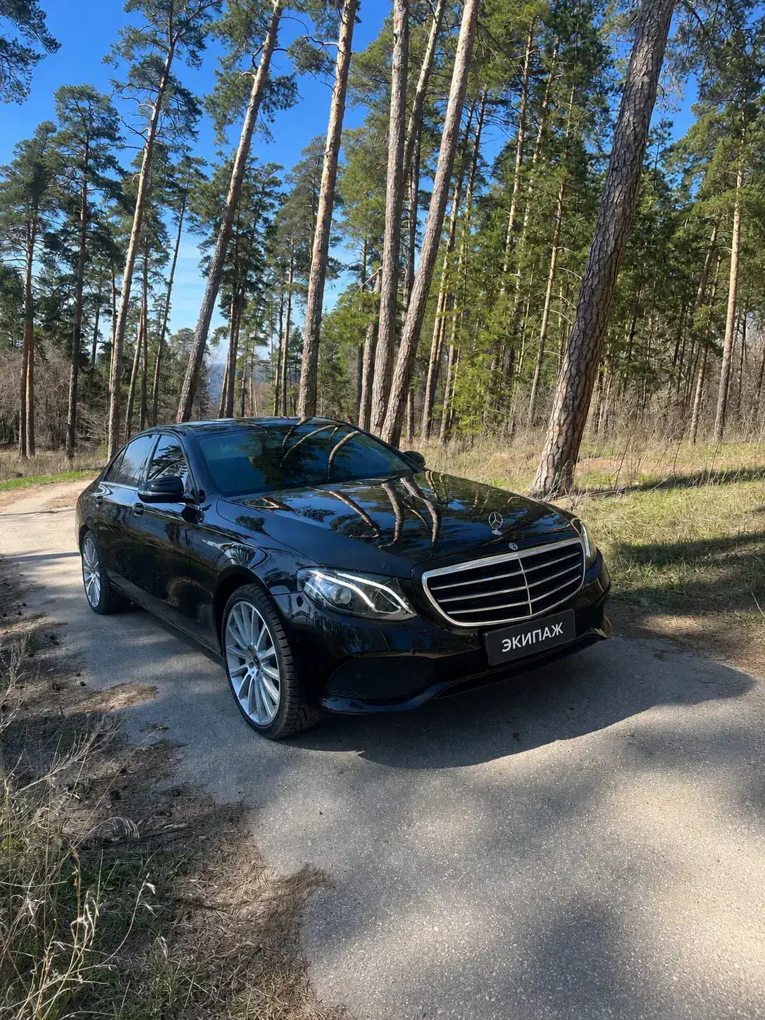 Mercedes-Benz E-Class 2019 года для аренды в ЭкипажАвто